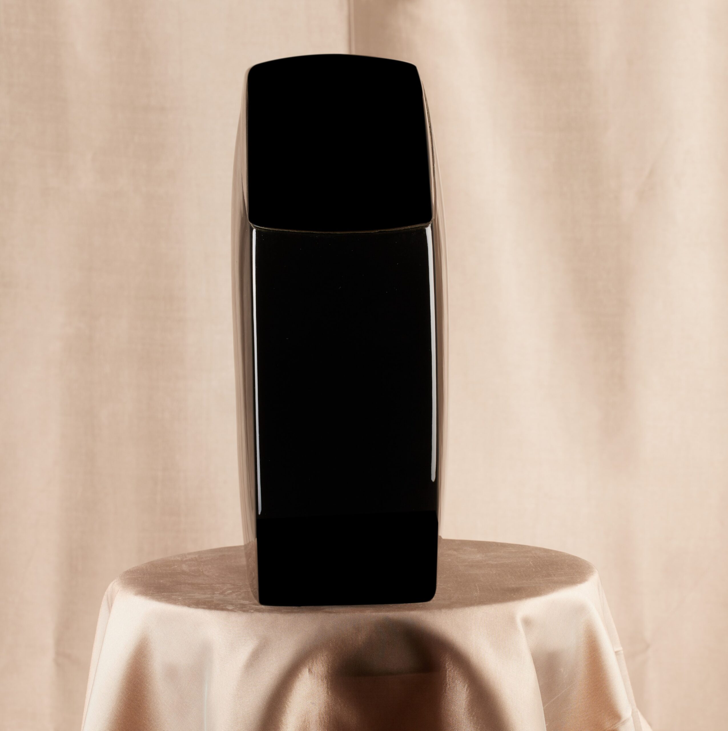 urnen, urn, overledene, gedenkartikelen, keramiek, ambachtelijk, hoge kwaliteit, zwart, cilinder